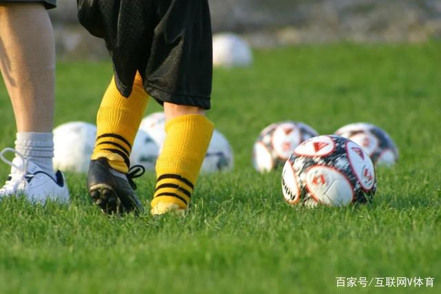 皇马锁定韦加，西甲后防线或迎新格局？
